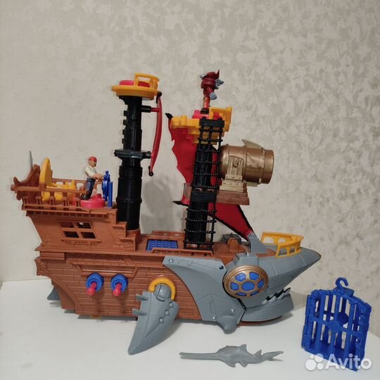 Пиратский корабль Imaginext