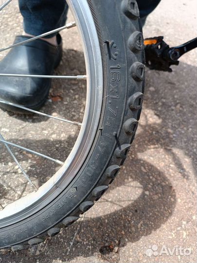 Детский велосипед B twin 16