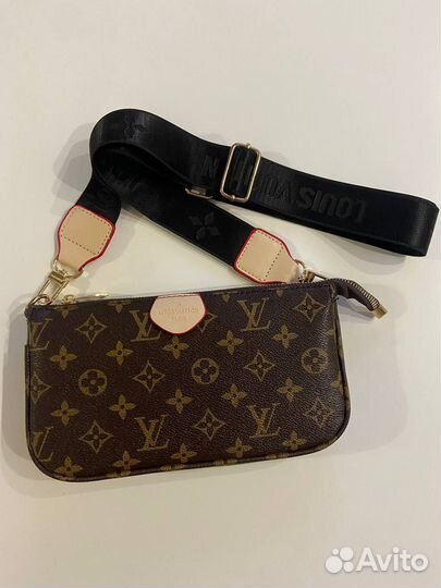 Продам набор женских клатчей