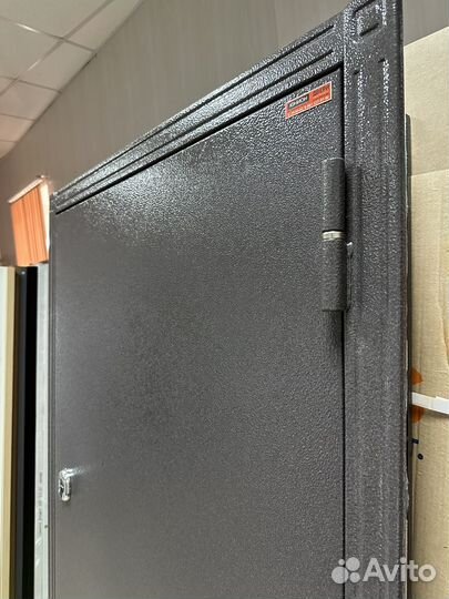 Дверь входная термобуль