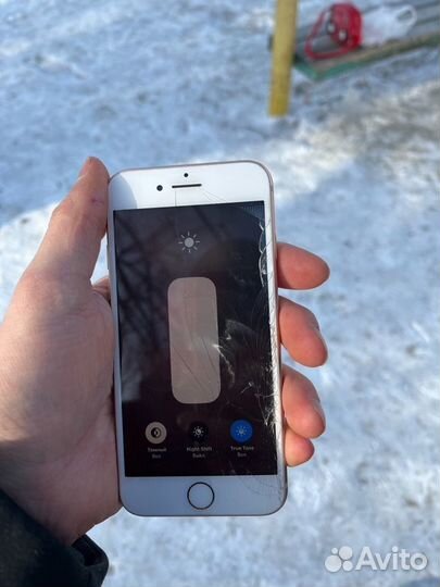 iPhone 8, 64 ГБ