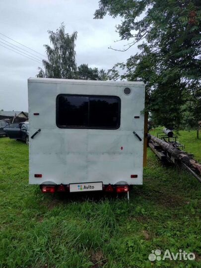 Прицеп-дача, 2000