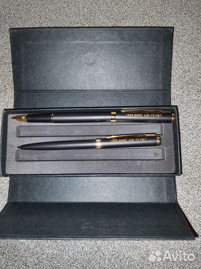 Набор из перьевой и шариковой ручки