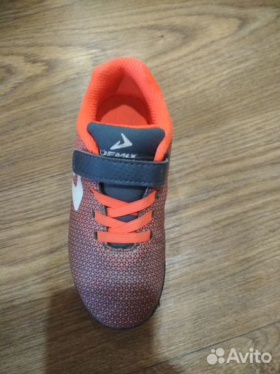 Бутсы футбольные детские