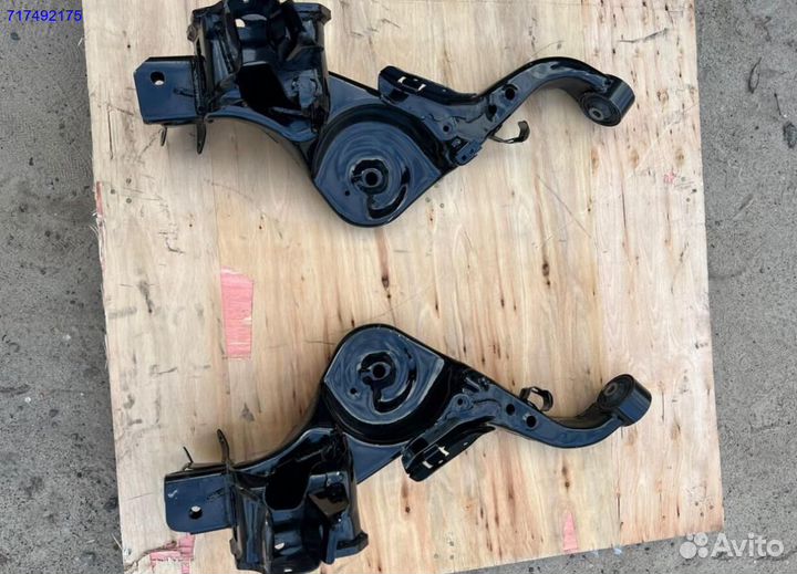 Рычаг Nissan X Trail