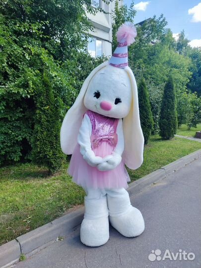 Ростовая кукла поздравит