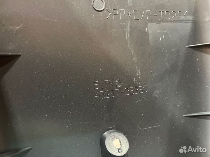 Кожух рулевой колонки Lexus Rx 4 450Н 2021