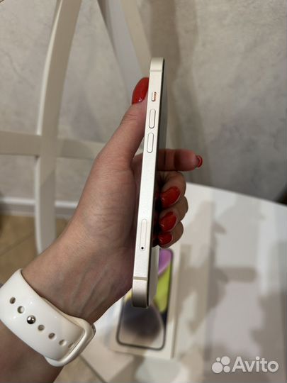 iPhone 14, 256 ГБ