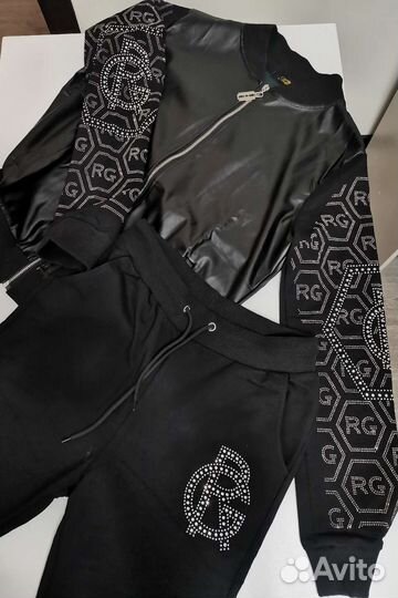 Костюм спортивный женский