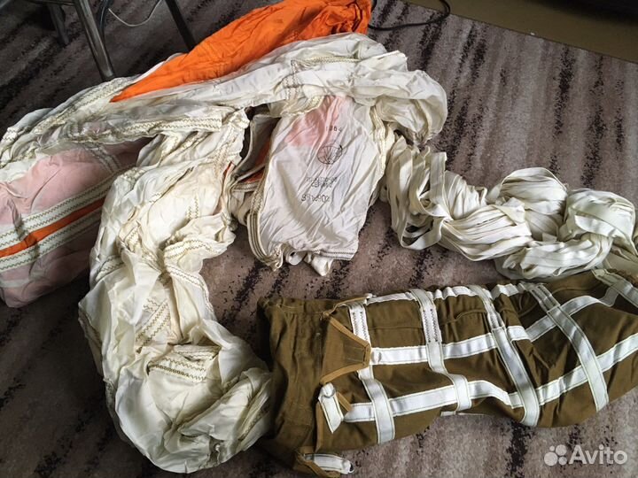 Тормозной парашют