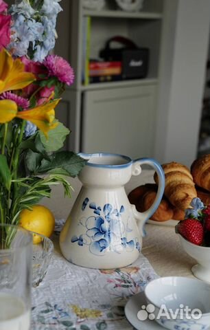 Кувшин / молочник гжель