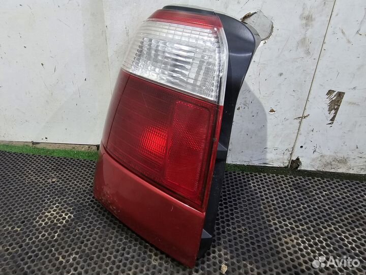 Фонарь задний левый для Subaru Forester 1 (SF)