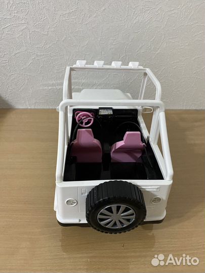 Внедорожник для куклы барби