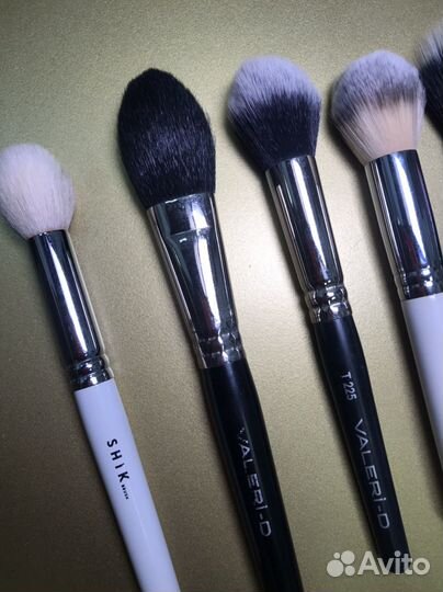 Кисти для макияжа
