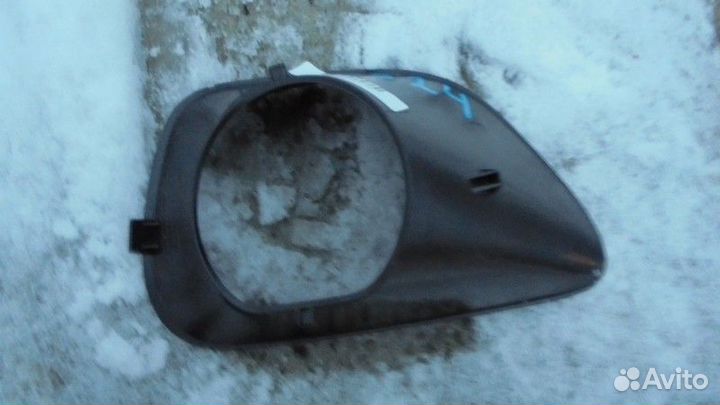 Решётка в бампер правая Jeep Grand Cherokee (WK2)