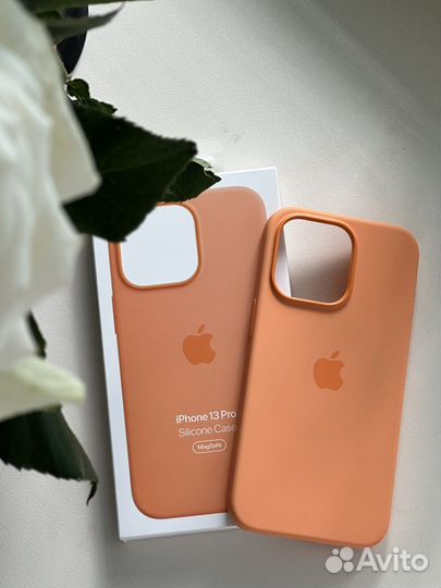 Оригинальный чехол на iPhone 13 pro magsafe