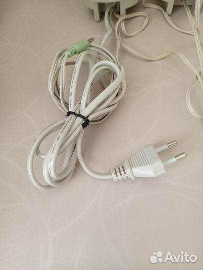 Колонки Genius SP-205B