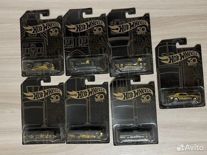 Hot wheels машинки
