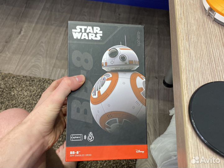 Робот BB-8