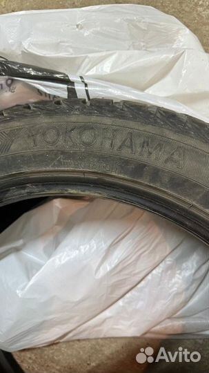 Yokohama Ice Guard IG35 255/45 R19 104T