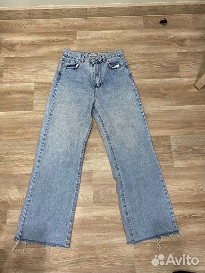 Джинсы бу 2 шт
