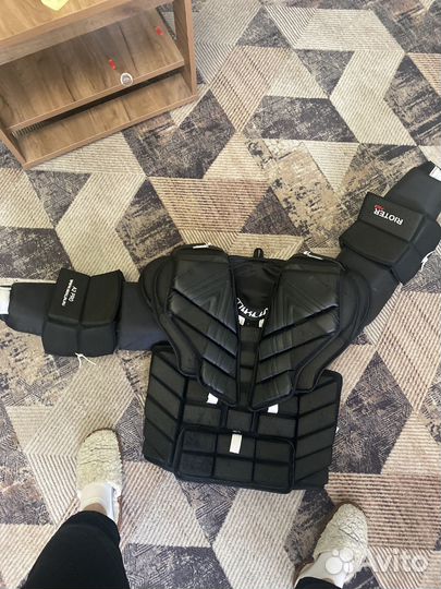 Вратарский нагрудник miklin sr xl