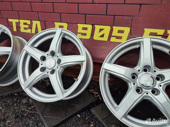 Красивые диски r16 5x114.3