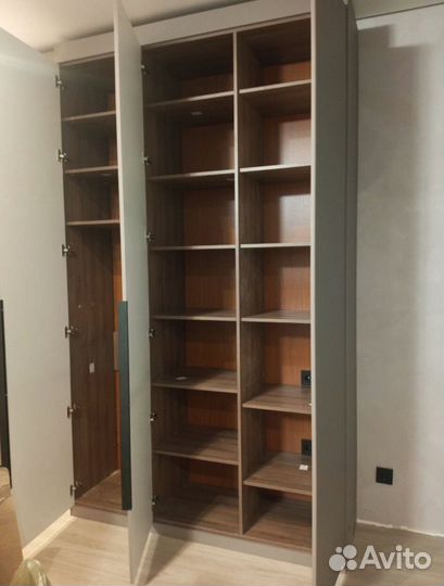 Шкаф на заказ модерн