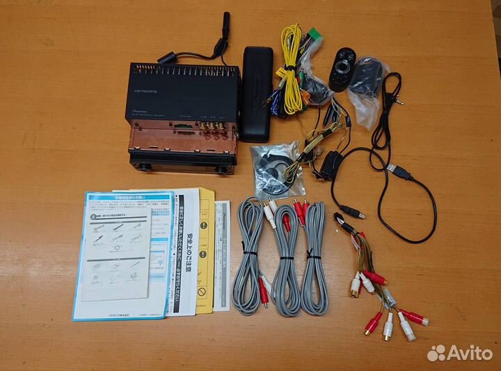 Магнитола Carrozzeria DEH-P01