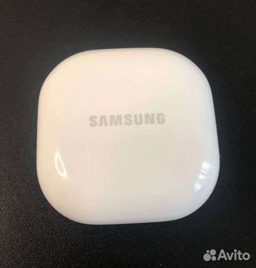 Беспроводные наушники Samsung Galaxy Buds 2