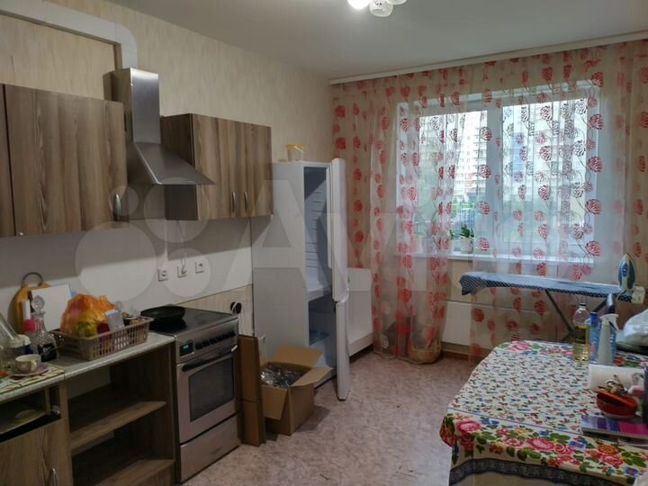 2-к. квартира, 68,7 м², 1/17 эт.