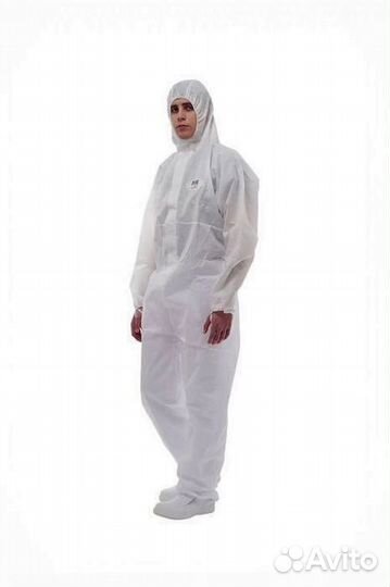 Комбинезон одноразовый защитный