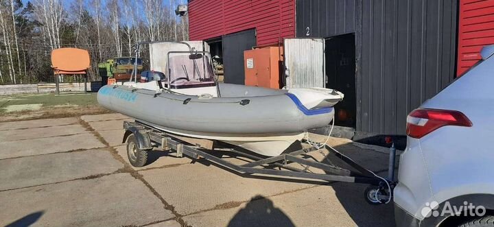 Лодка риб SkyBoat 440RD