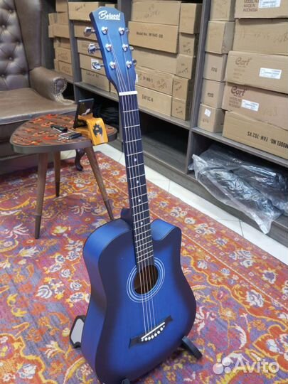 Акустическая гитара