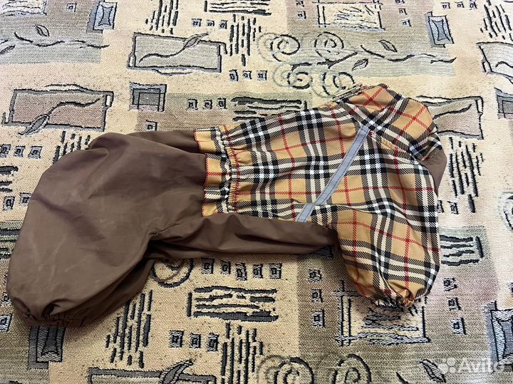 Комбинезон для маленькой собаки