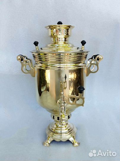 Старинный самовар на углях, в пользование