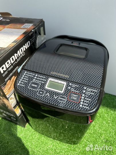 Хлебопечь Redmond RBM-1908