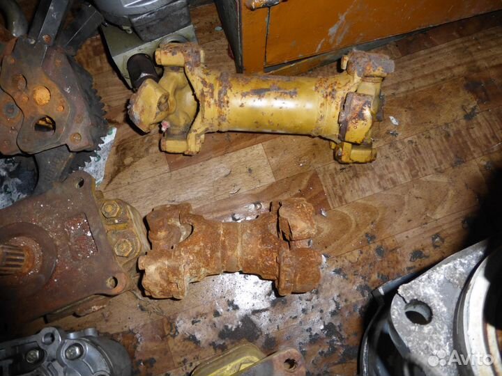 Кардан komatsu