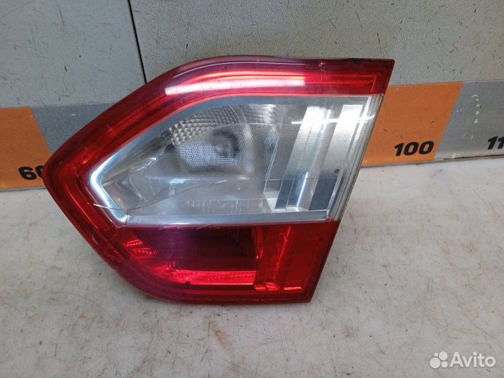 Фонарь задний правый Renault Fluence 1.6 2012