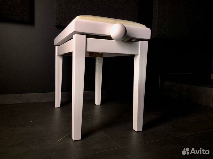 Банкетка для пианино регулируемая белая (Новая)