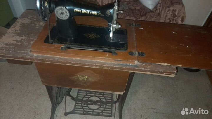Швейная машинка