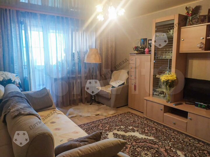 2-к. квартира, 50 м², 8/9 эт.