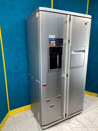 Холодильник двухдверный samsung