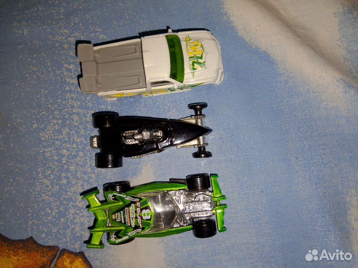 Машинки hot wheels 2000х