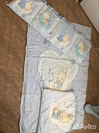 Бортики в кроватку бу и одеяло