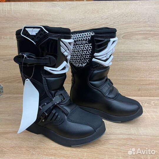 Мотоботы детские Fly Racing