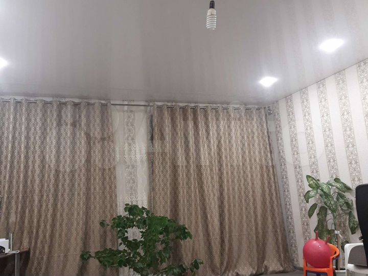 Дом 236 м² на участке 7 сот.