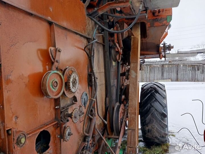 Комбайн Нива-Сельхозтехника СКА-5, 1990