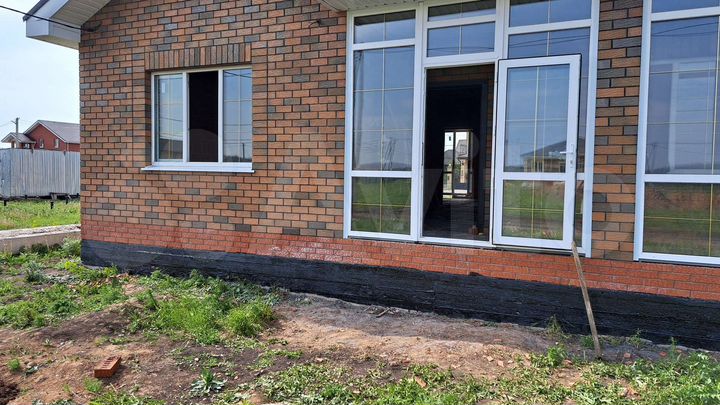 Дом 111 м² на участке 6,3 сот.