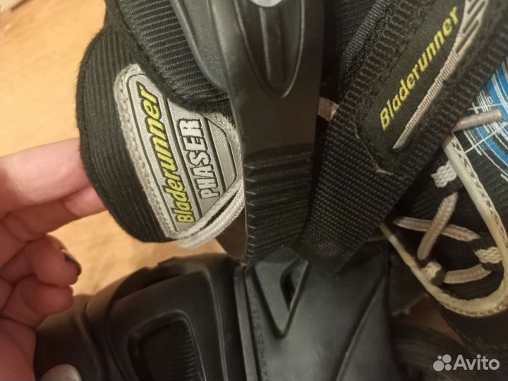 Роликовые коньки bladerunner